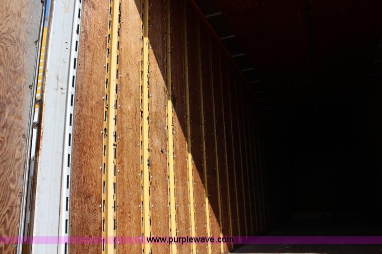 image for item J1123 1985 Kentucky moving van trailer