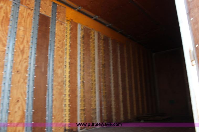 image for item J1123 1985 Kentucky moving van trailer