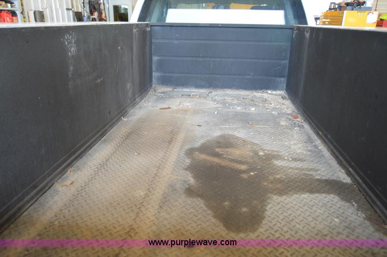 image for item AW9230 2011 Chevrolet Silverado 2500HD Ext. Cab utility truck