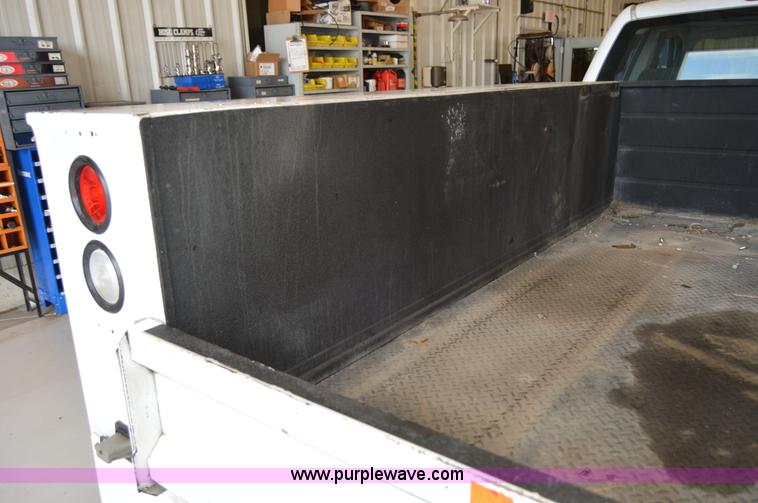 image for item AW9230 2011 Chevrolet Silverado 2500HD Ext. Cab utility truck