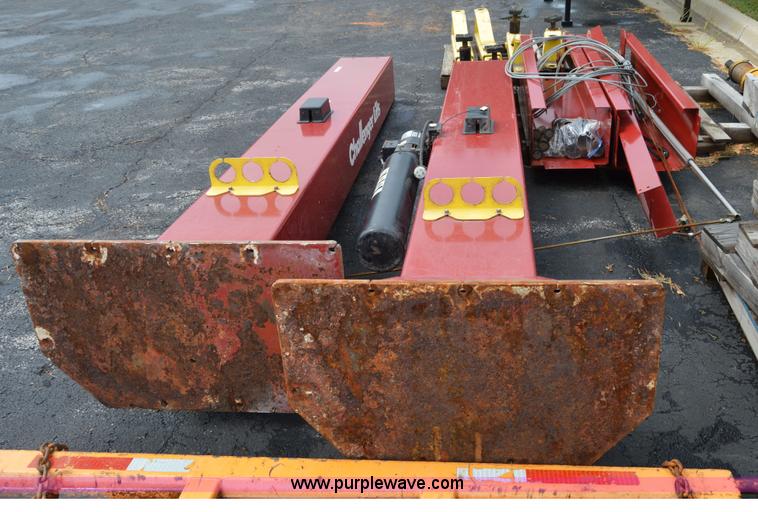 image for item AW9232 Challenger 15002 two post vehicle lift
