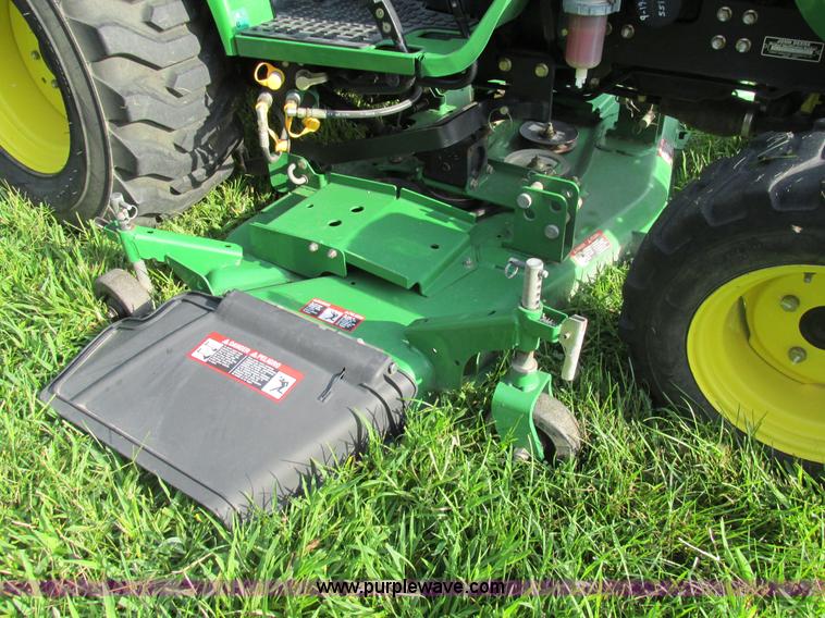 image for item AW9900 2008 John Deere 2520 HST MFWD tractor