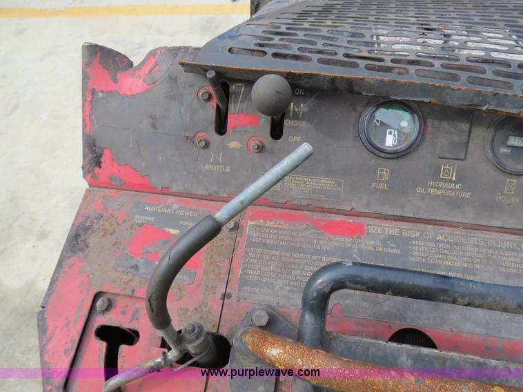 image for item B4941 2006 Toro Dingo TX420 compact utility loader