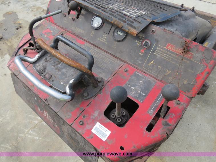 image for item B4941 2006 Toro Dingo TX420 compact utility loader