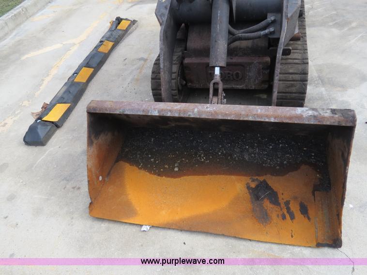 image for item B4941 2006 Toro Dingo TX420 compact utility loader