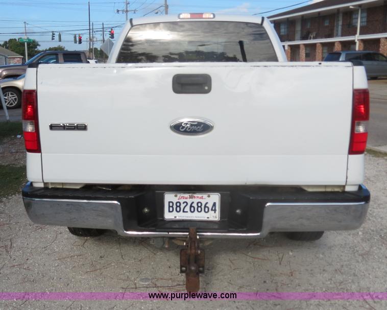 image for item B4944 2006 Ford F150 SuperCab pickup truck