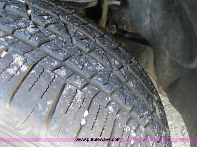 image for item B4944 2006 Ford F150 SuperCab pickup truck