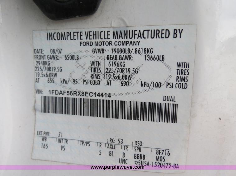 image for item B4946 2008 Ford F550 service truck