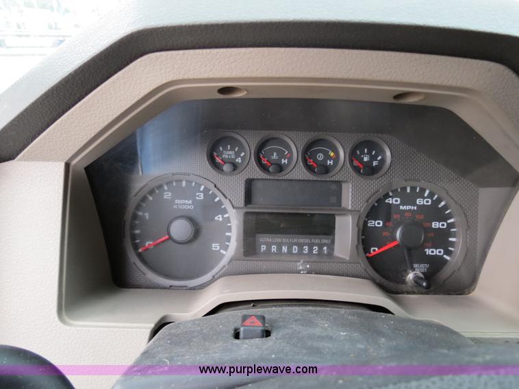 image for item B4946 2008 Ford F550 service truck