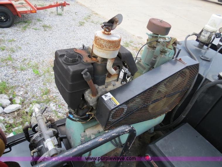 image for item B4946 2008 Ford F550 service truck