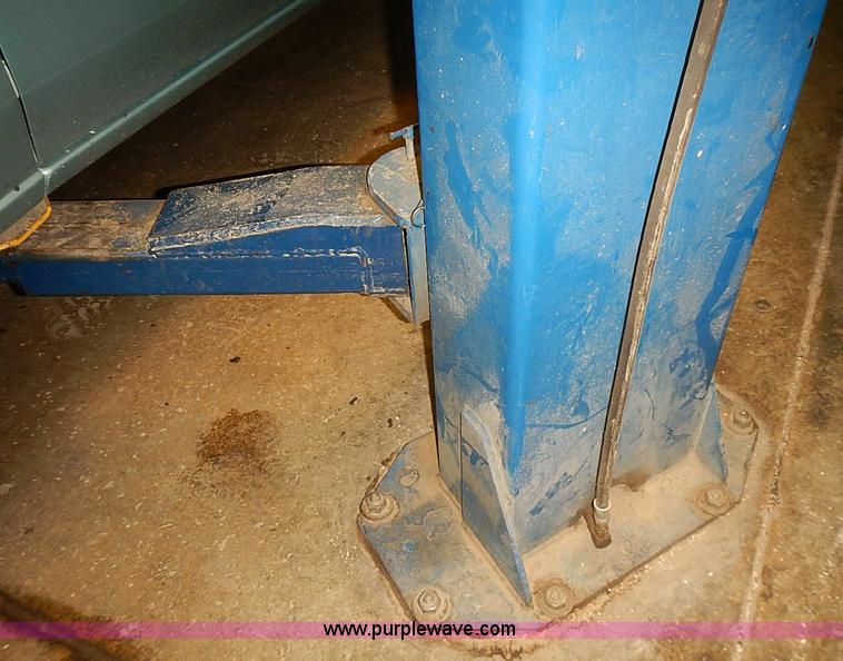 image for item BA9606 Grand Car lift