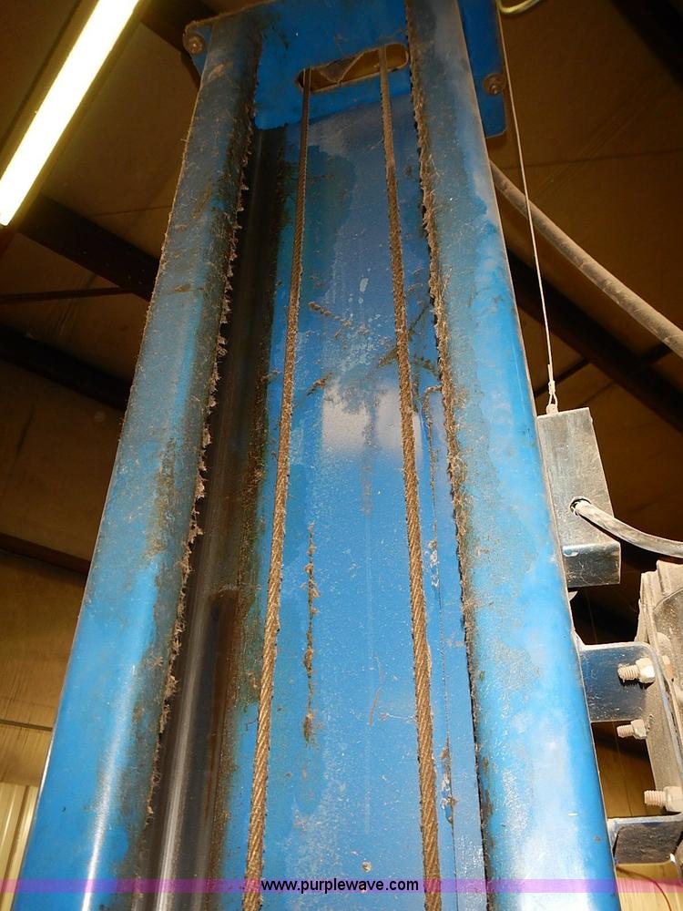 image for item BA9607 Grand Car lift