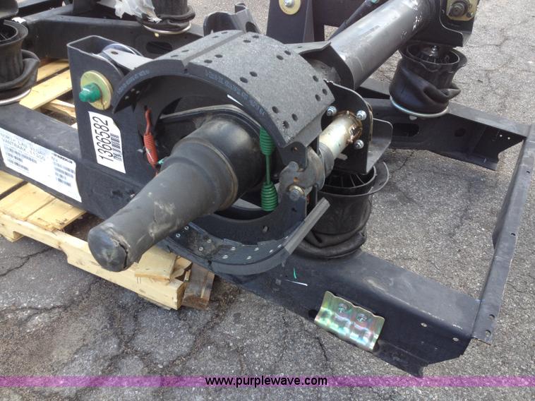 image for item D1153 2014 Hendrickson slide quick draw air suspension running gear