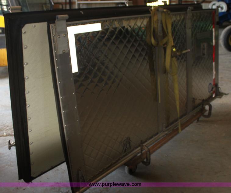 image for item F3294 Reefer trailer doors