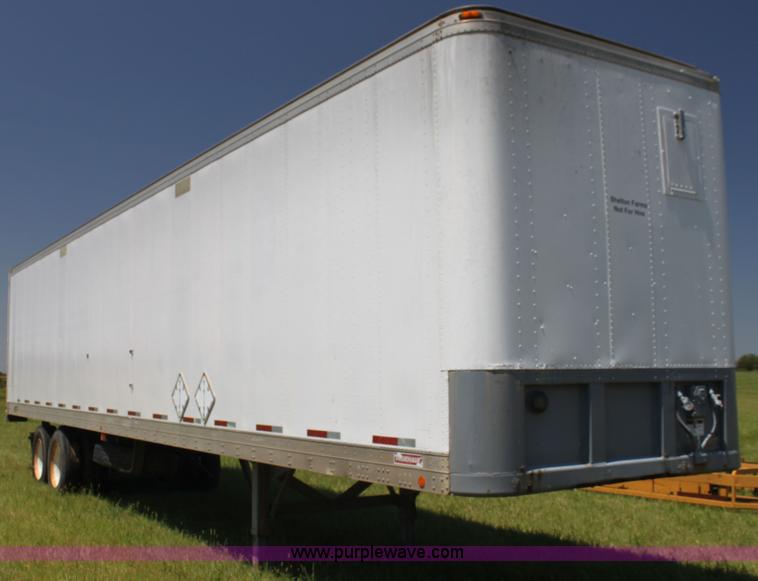 image for item F3297 1988 Fruehauf dry van trailer
