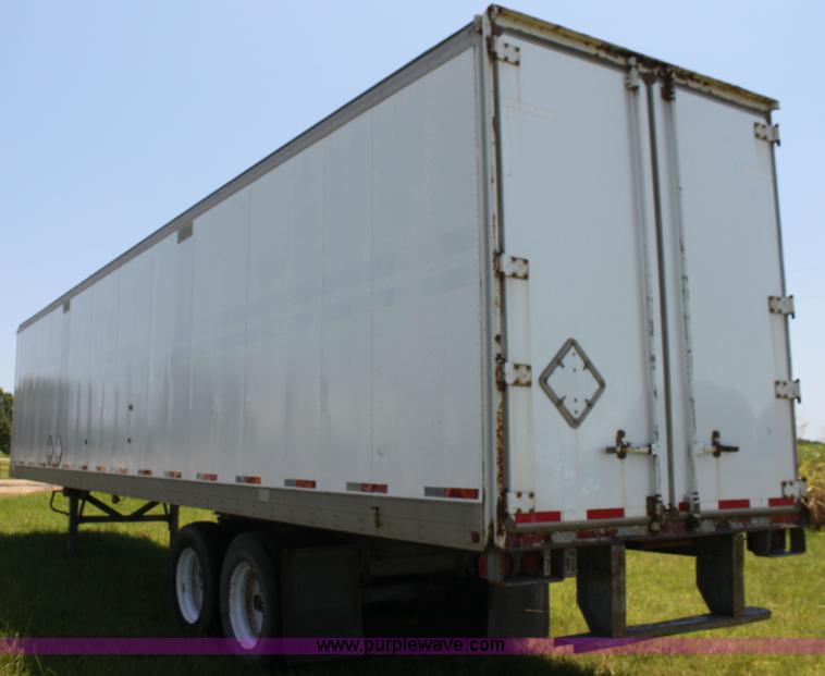 image for item F3297 1988 Fruehauf dry van trailer