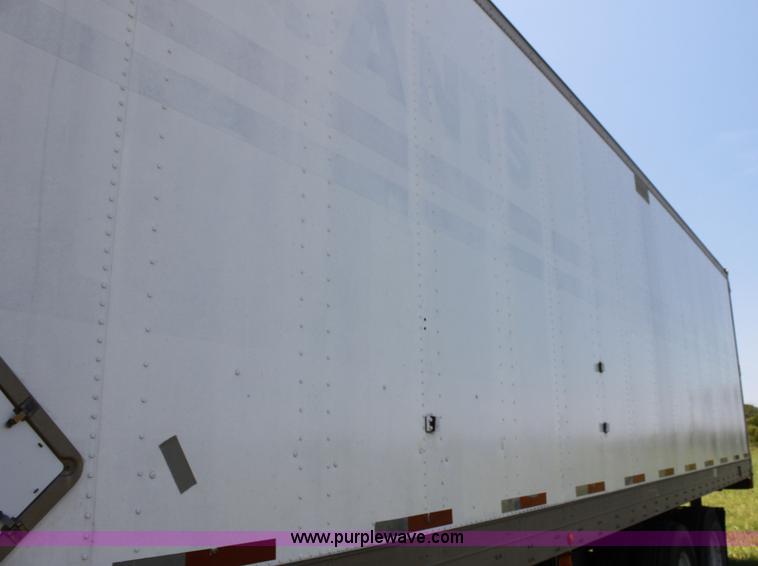 image for item F3297 1988 Fruehauf dry van trailer