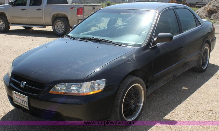 image for item F3320 1998 Honda Accord LX