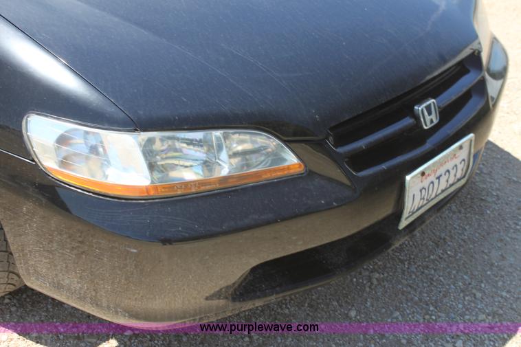 image for item F3320 1998 Honda Accord LX