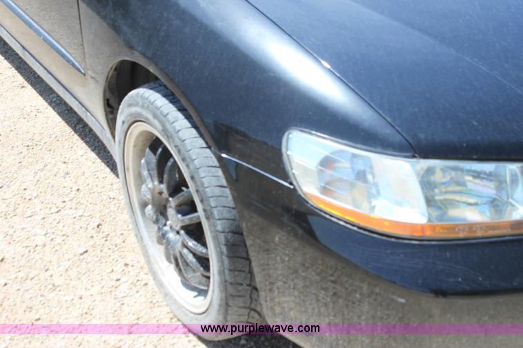 image for item F3320 1998 Honda Accord LX