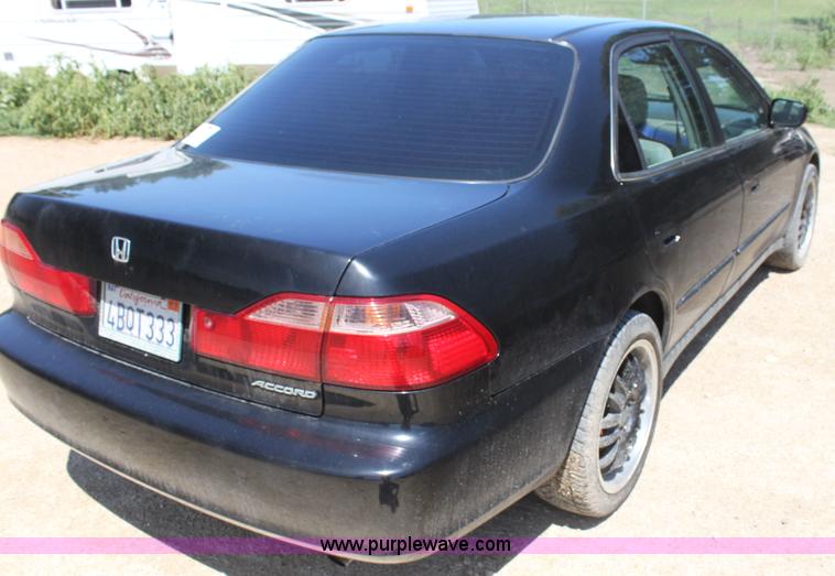 image for item F3320 1998 Honda Accord LX