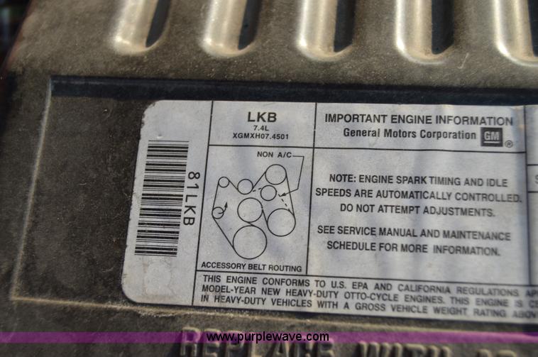 image for item F8320 1999 GMC Sierra Classic 3500 utility truck