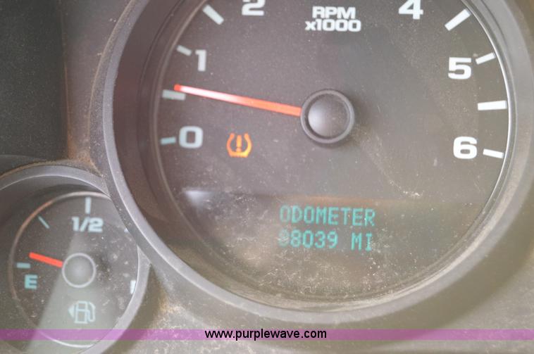 image for item F8324 2008 Chevrolet Silverado 1500 pickup truck