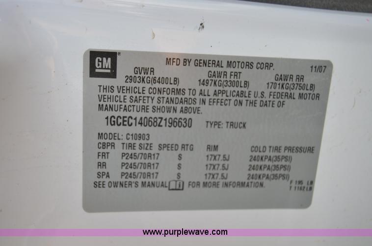 image for item F8324 2008 Chevrolet Silverado 1500 pickup truck