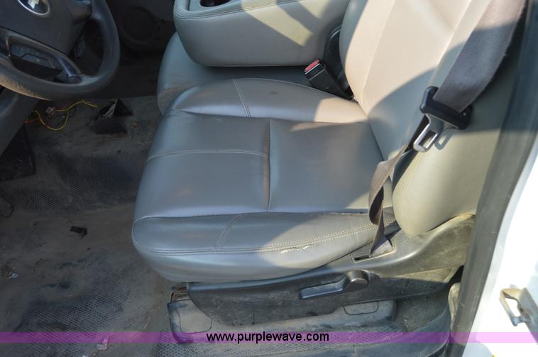 image for item F8325 2008 Chevrolet Silverado 1500 pickup truck