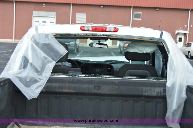 image for item F8327 2010 Chevrolet Silverado 1500 pickup truck