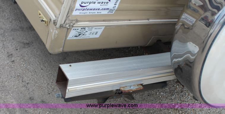 image for item G8166 1986 Ford Econoline E350 RV