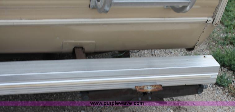 image for item G8166 1986 Ford Econoline E350 RV