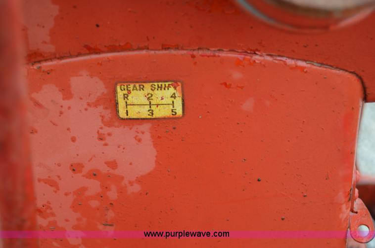image for item H2789 Mccormick Farmall 400 tractor