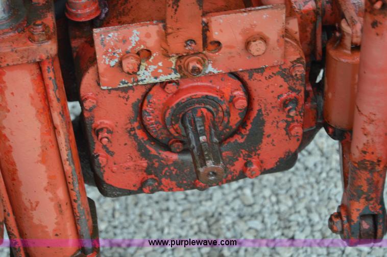 image for item H2789 Mccormick Farmall 400 tractor