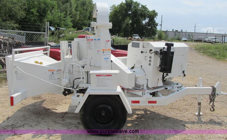 image for item H2800 Brush Bandit 200 chipper