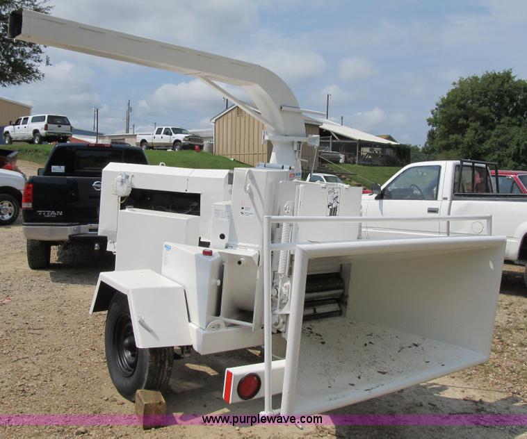 image for item H2800 Brush Bandit 200 chipper