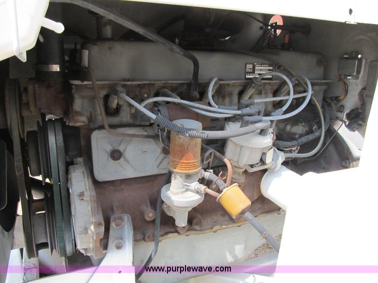 image for item H2800 Brush Bandit 200 chipper