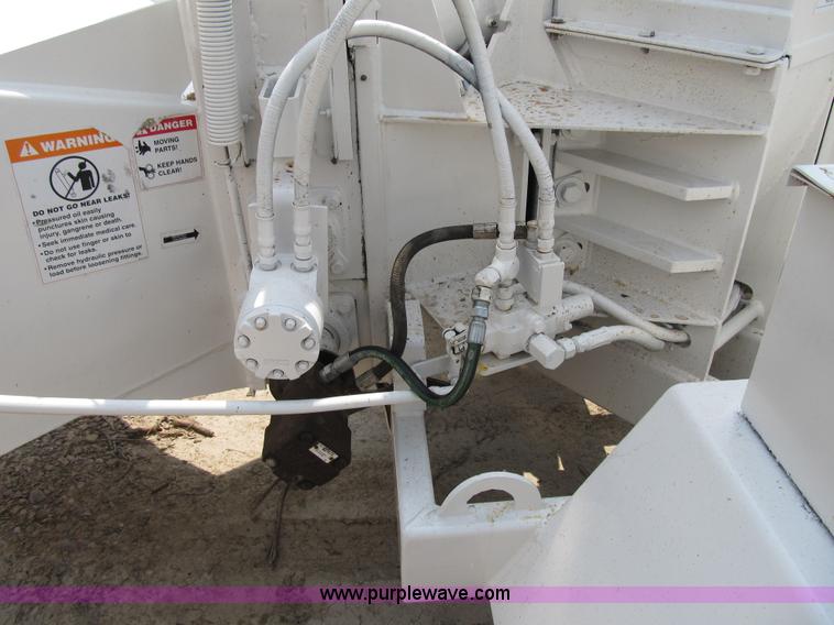 image for item H2800 Brush Bandit 200 chipper