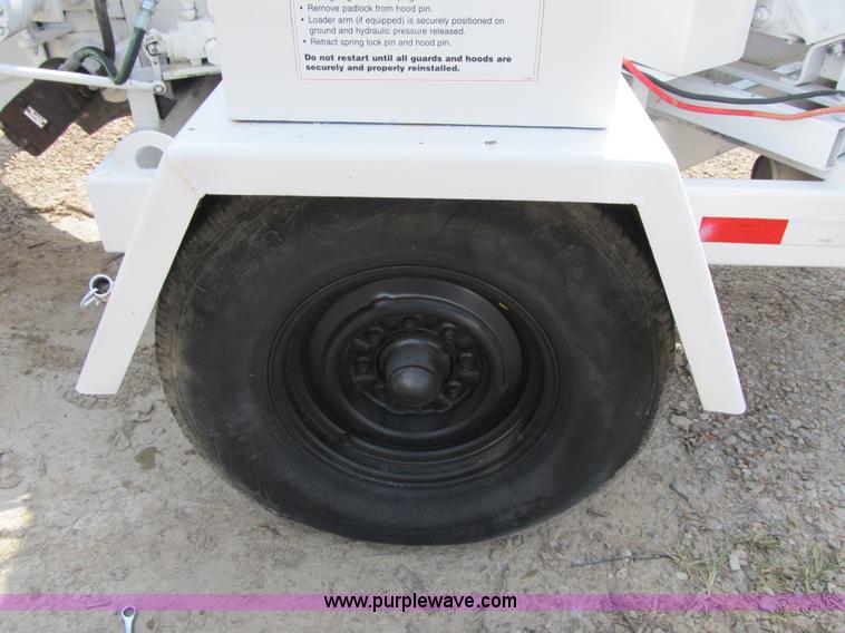 image for item H2800 Brush Bandit 200 chipper