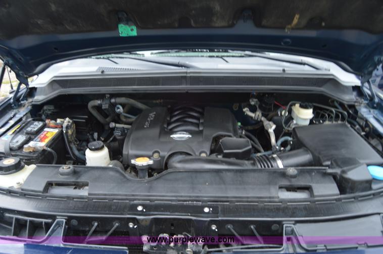 image for item H2801 2006 Nissan Titan pickup truck