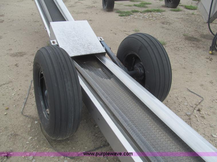 image for item H8844 Speed King grain conveyor