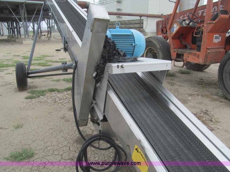 image for item H8844 Speed King grain conveyor