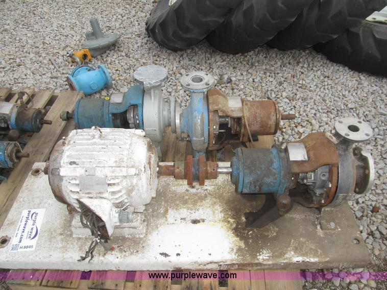 image for item H8845 (3) WDM pumps