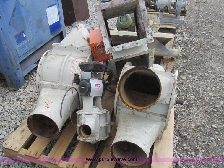 image for item H8848 (2) Kice diverters