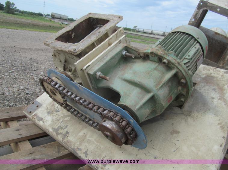 image for item H8852 (5) Kice air locks