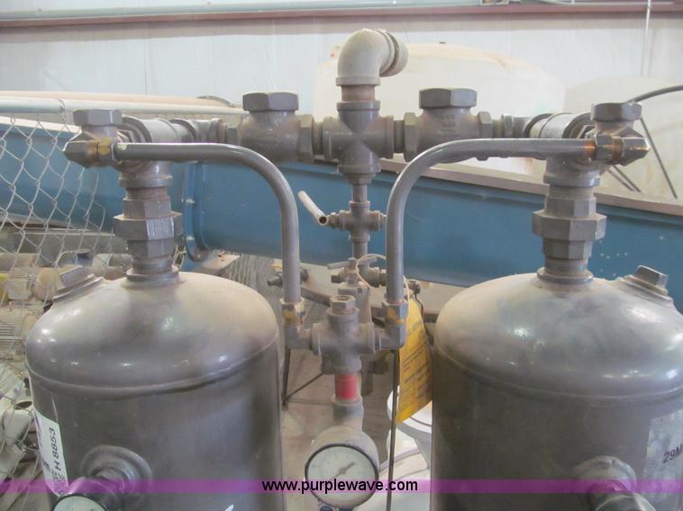 image for item H8853 Air Tek twin tower heatless desiccant dryer