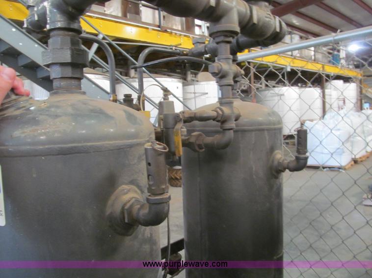 image for item H8853 Air Tek twin tower heatless desiccant dryer