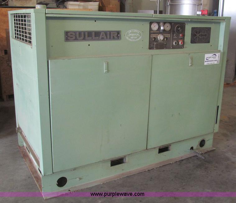 image for item H8854 Sullair industrial air compressor