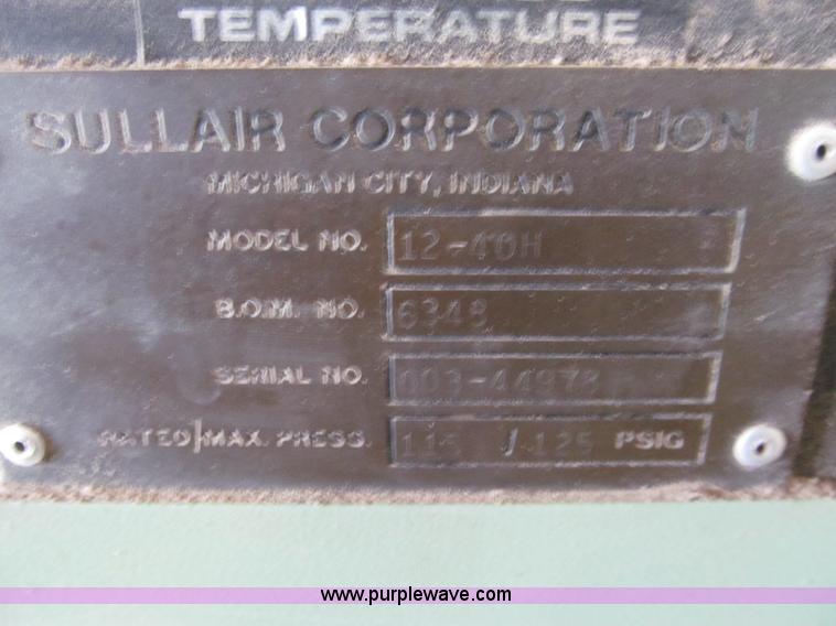 image for item H8854 Sullair industrial air compressor