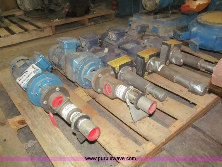 image for item H8856 (5) Moyno metering pumps